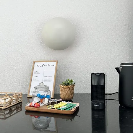 Mit Grossartiger Seesicht Und Balkon