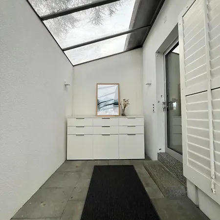 Mit Grossartiger Seesicht Und Balkon * Spiez