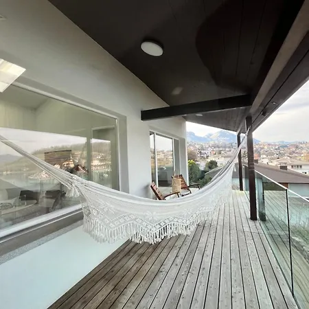 Daire Mit Grossartiger Seesicht Und Balkon *