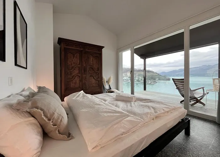 Mit Grossartiger Seesicht Und Balkon Apartamento Spiez