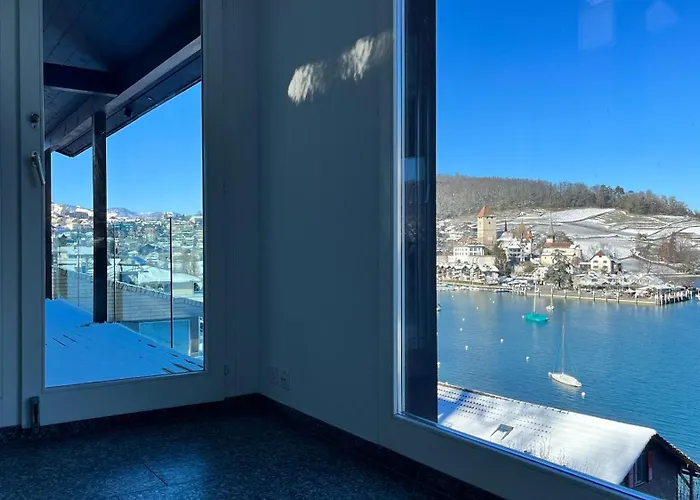 Mit Grossartiger Seesicht Und Balkon * Spiez