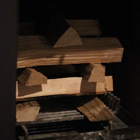 Mit Grossartiger Seesicht Und Balkon Spiez