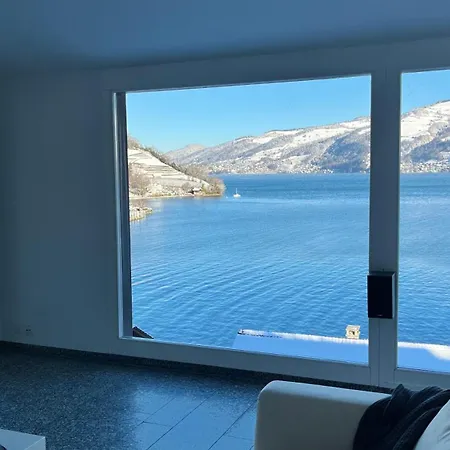 Mit Grossartiger Seesicht Und Balkon *