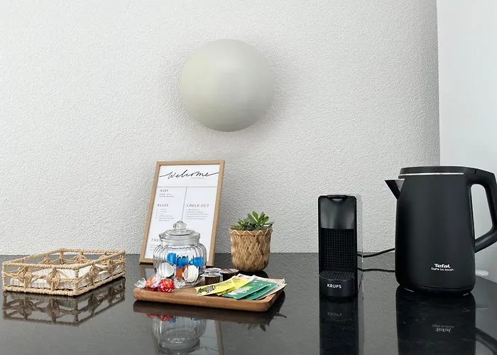 Mit Grossartiger Seesicht Und Balkon